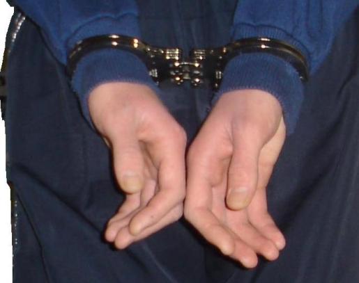 Handcuffed Man Escapes Police Custody